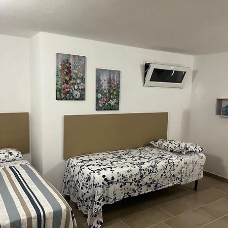 Perla Bianca Elite Villa Marina di Lizzano Eksteriør billede